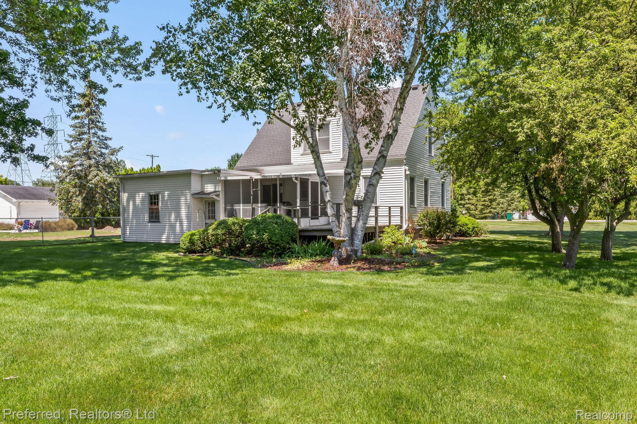 3792 Wheeler Road Bay City, MI 48706 - Photo 30 of 35 Wheeler13.jpg