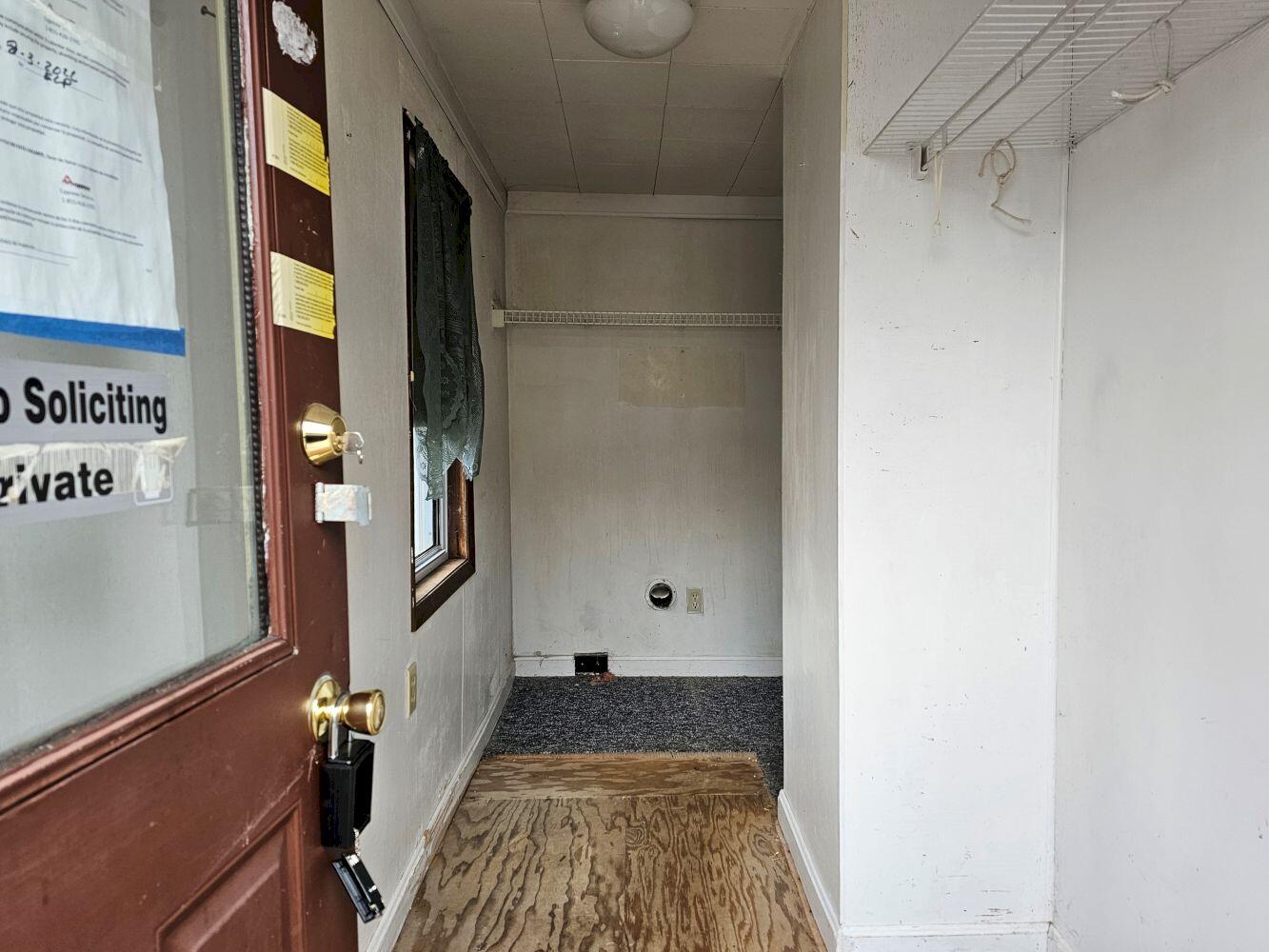 6 Broad Street Waterville, ME 04901 - Photo 8 of 17 6 Broad ST Waterville ME 04901 (8)