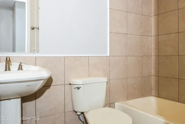 $1,955 | 2252 Southeast Berkshire Boulevard, Port St. Lucie, FL 34952