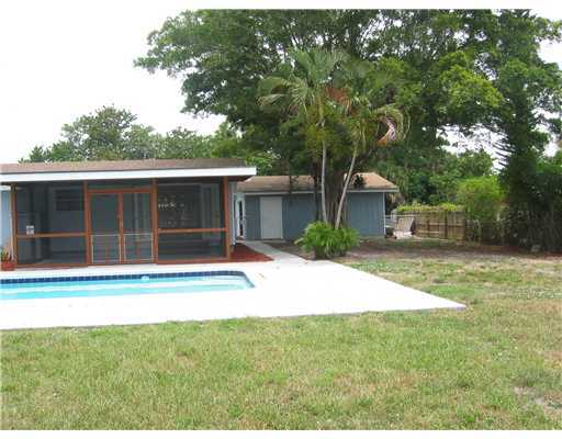 5062 Cleveland Road Delray Beach, FL 33484 - Photo 4 of 12 Additional Photo
