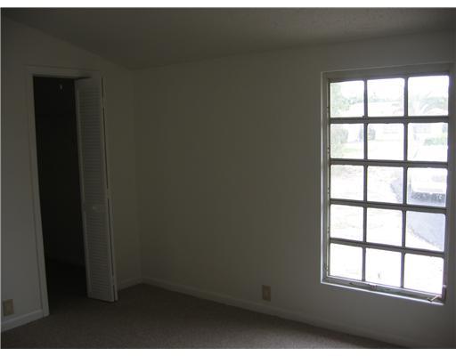 5062 Cleveland Road Delray Beach, FL 33484 - Photo 10 of 12 Additional Photo