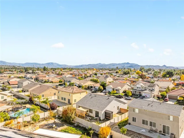 $505,000 | 468 Bristolwood Road, Hemet, CA 92543