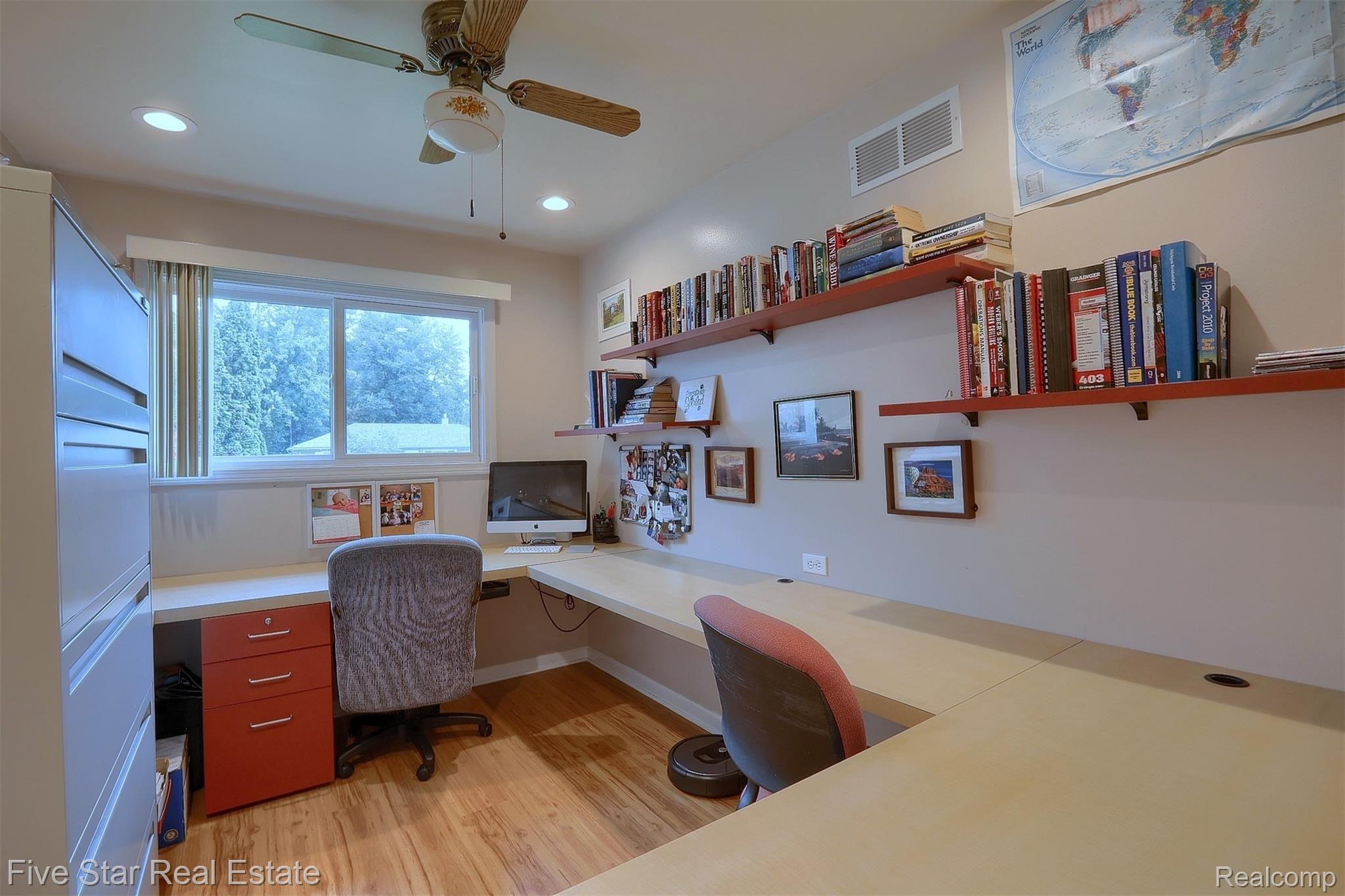 8549 Messmore Road Utica, MI 48317 - Photo 19 of 34 4th-Bedroom (4).jpg