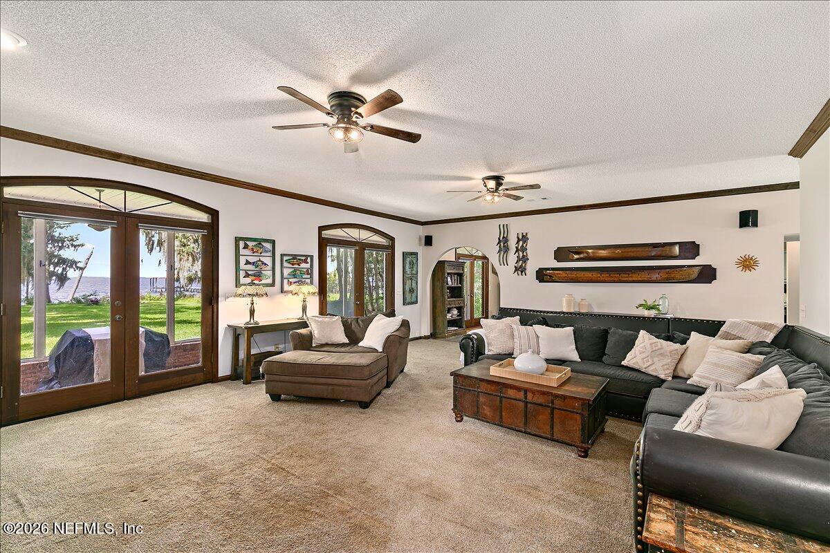 6443 Jack Wright Island Road St. Augustine, FL 32092 - Photo 13 of 49 13-Living Room