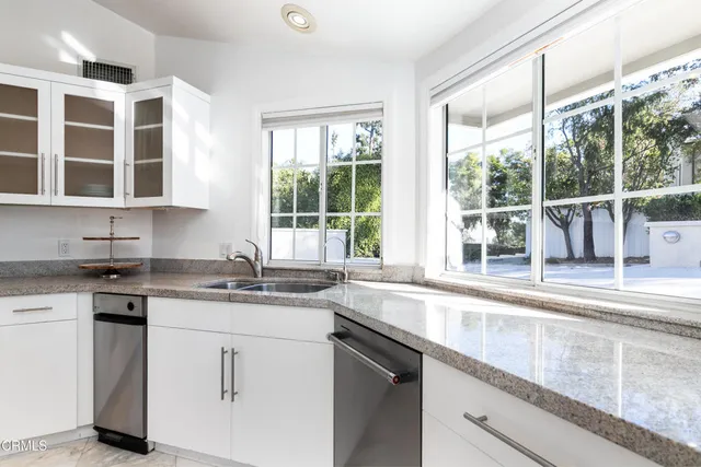 $2,375,000 | 363 Patrician Way, Pasadena, CA 91105