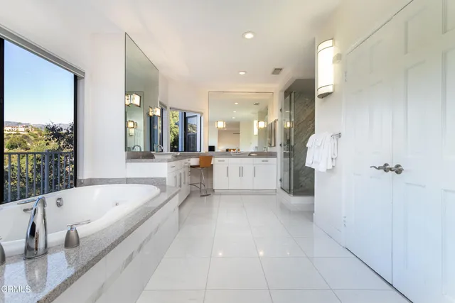 $2,375,000 | 363 Patrician Way, Pasadena, CA 91105