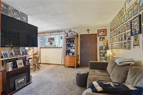 $950,000 | 106 East 3rd Street, Belle Chasse, LA 70037