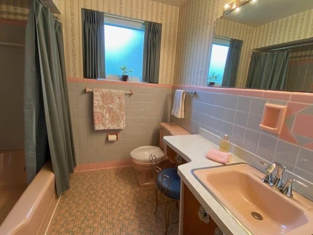 456 Meadowcrest Road Cincinnati, OH 45231 - Photo 13 of 19 Gallery Image 13