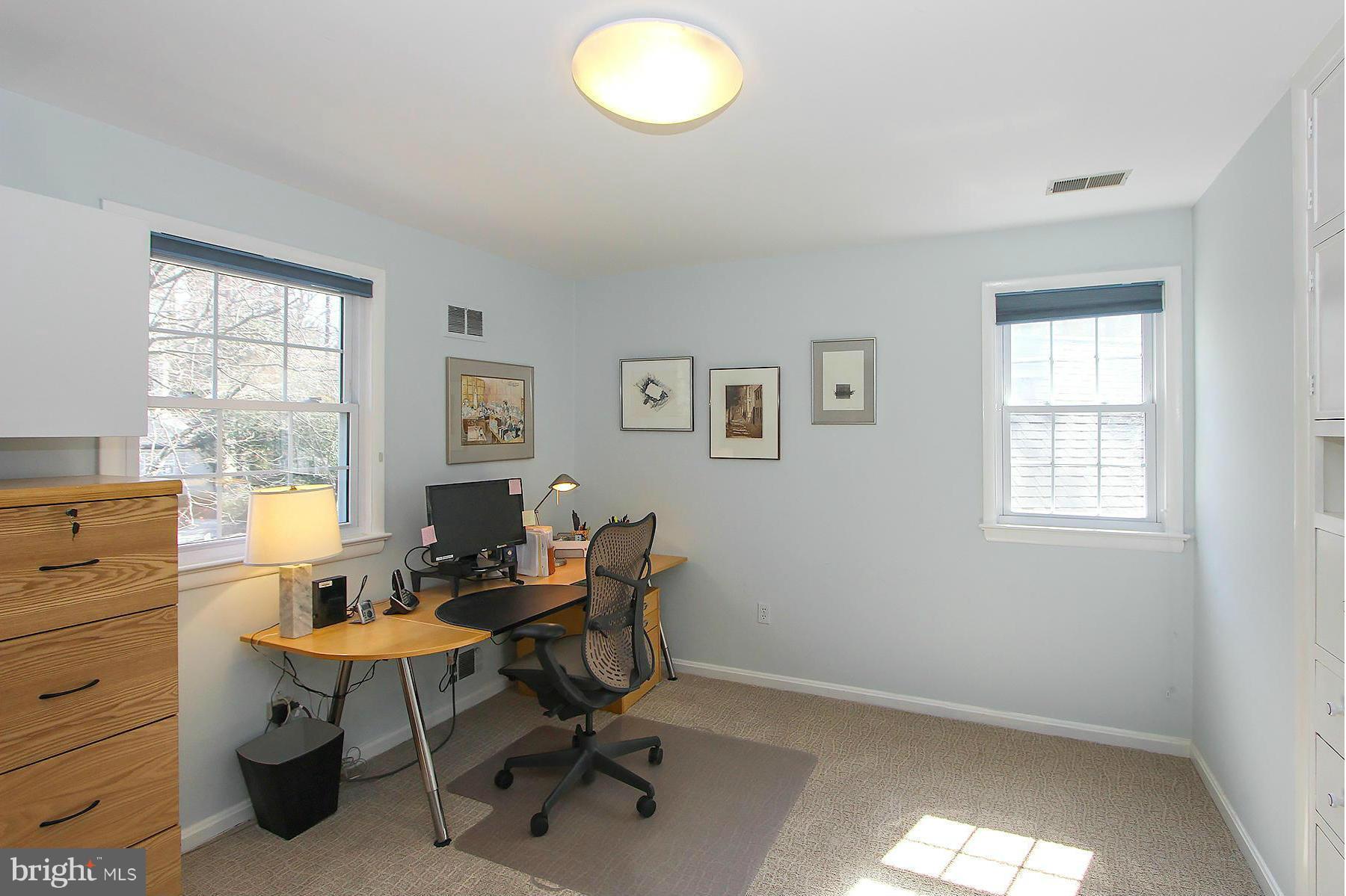 8536 West Howell Road Bethesda, MD 20817 - Photo 12 of 29 Bedroom #2