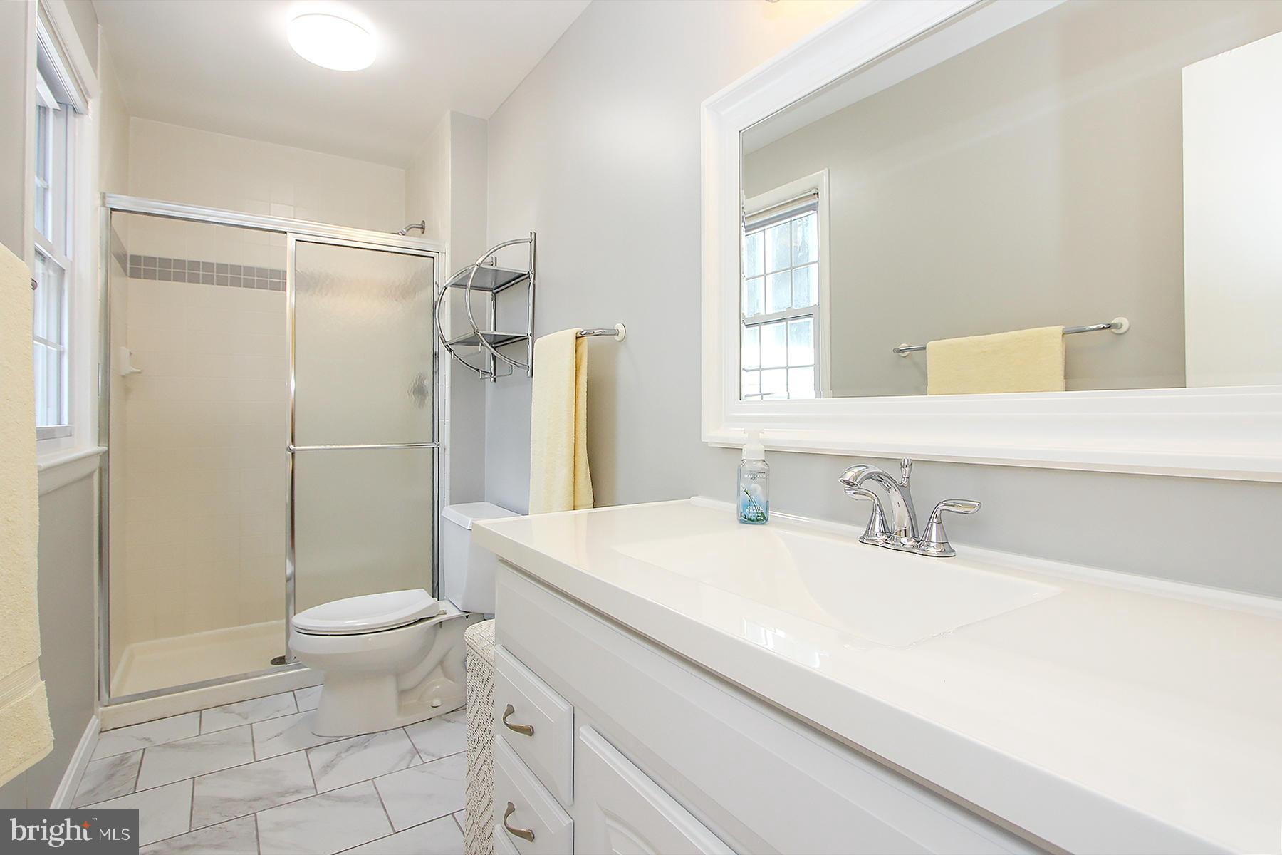 8536 West Howell Road Bethesda, MD 20817 - Photo 16 of 29 En suite Bath