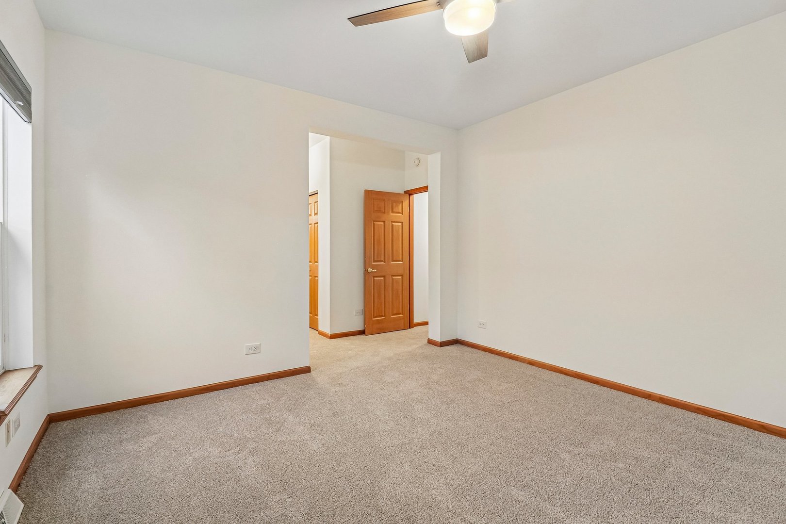 227 Rodeo Drive Grayslake, IL 60030 - Photo 19 of 30