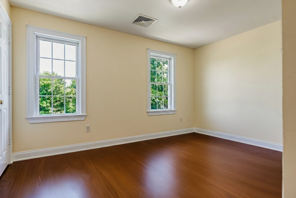 5055 North Main Street, Unit 3 Fall River, MA 02720 - Photo 14 of 20