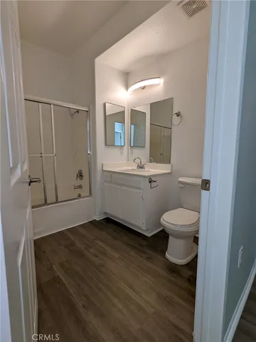 $3,295 | 1215 East San Antonio Drive, Long Beach, CA 90807