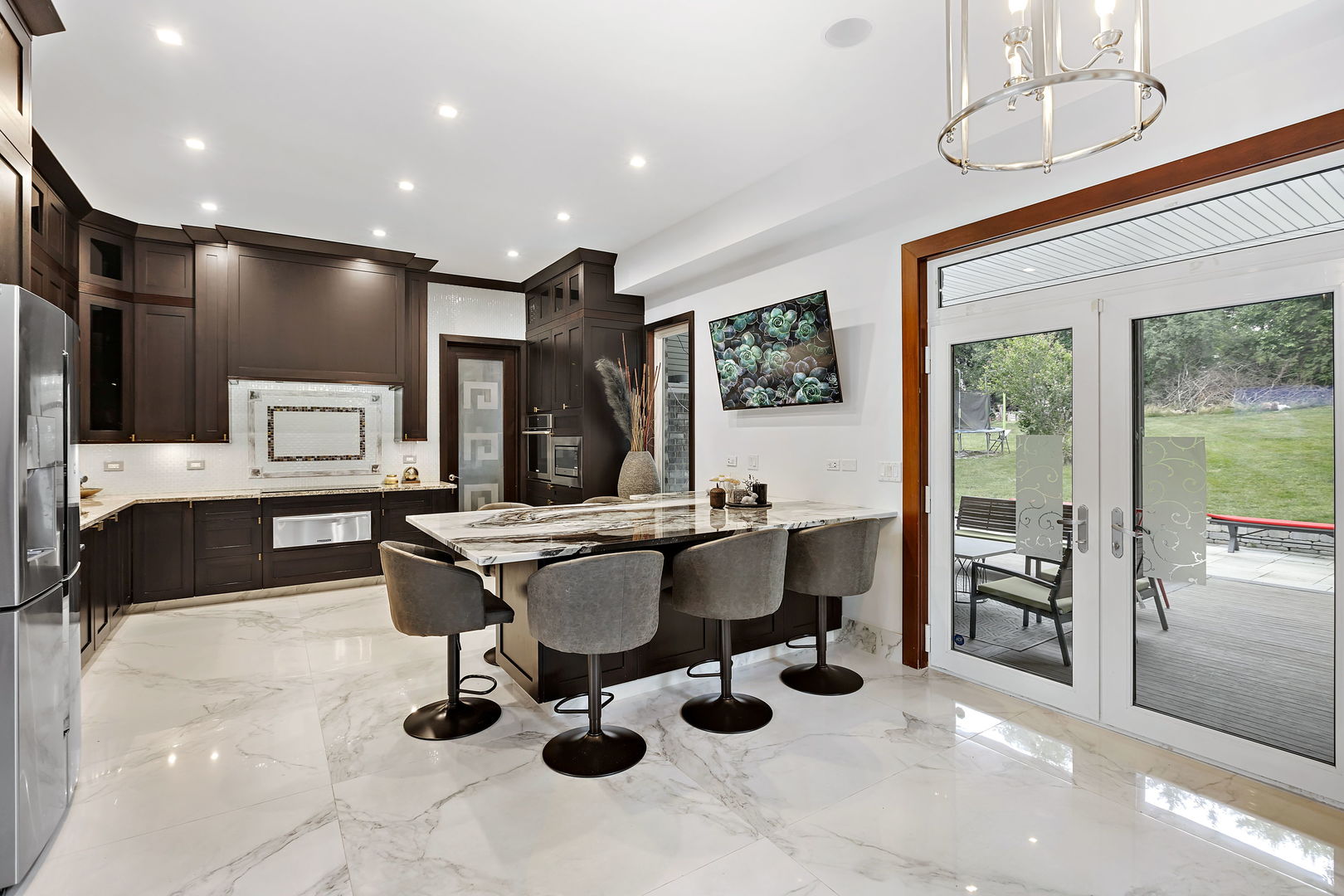 23039 High Ridge Road Barrington, IL 60010 - Photo 12 of 38 Gallery Image 12
