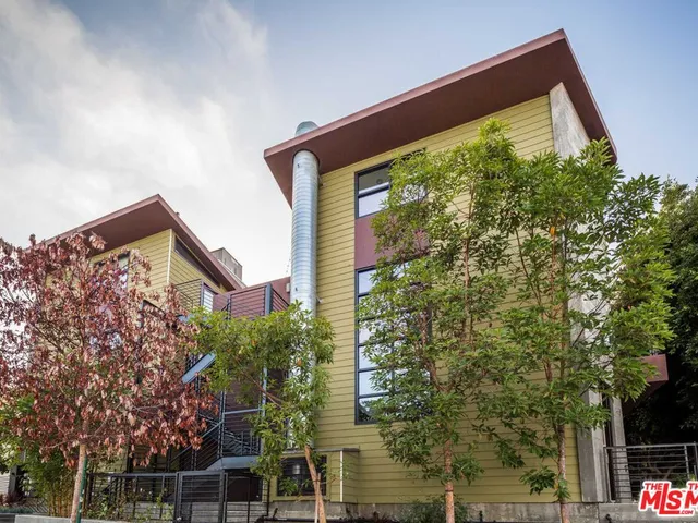 $8,000 | 1410 Innes Place, Los Angeles, CA 90291