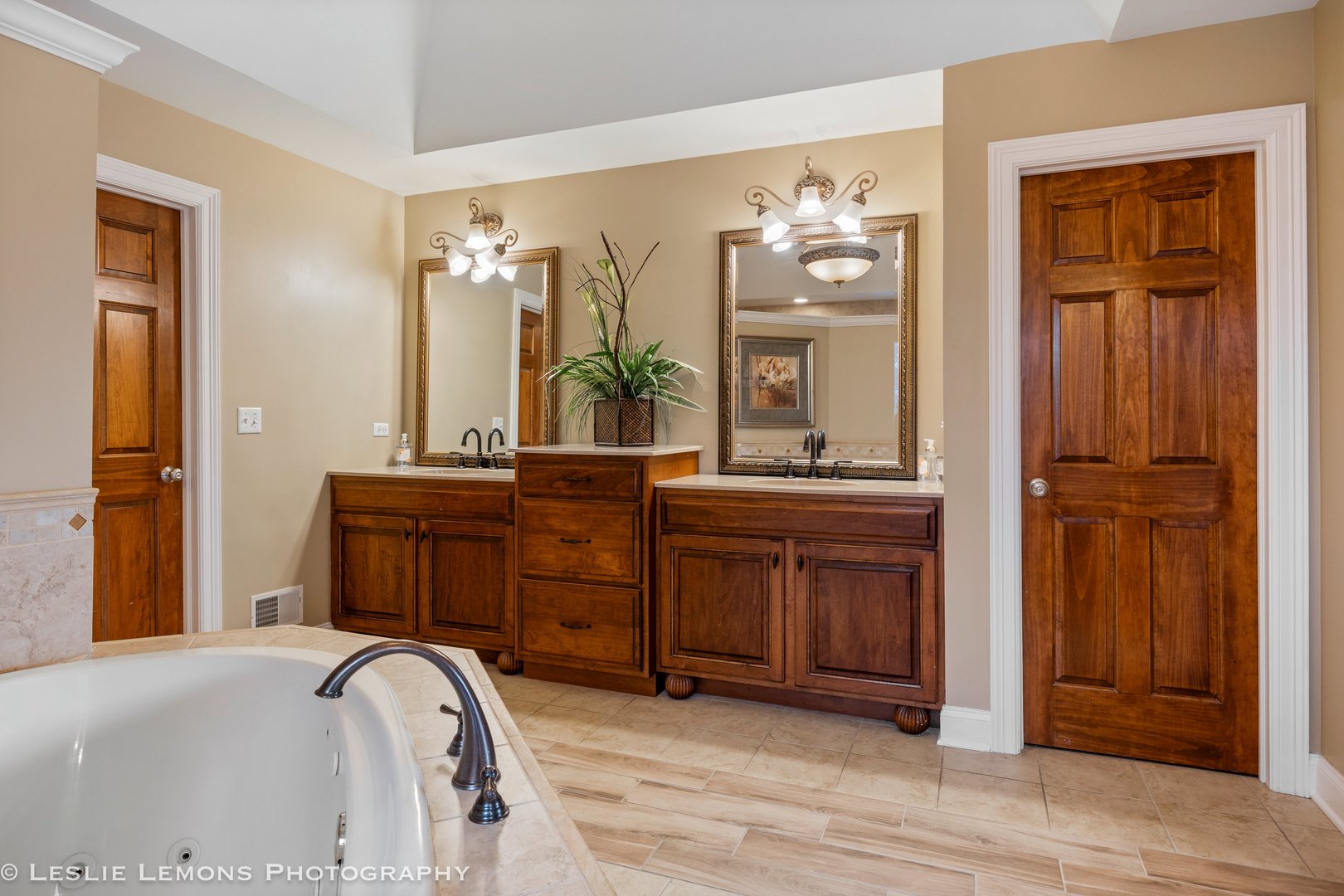 4012 Champion Road Naperville, IL 60564 - Photo 20 of 47