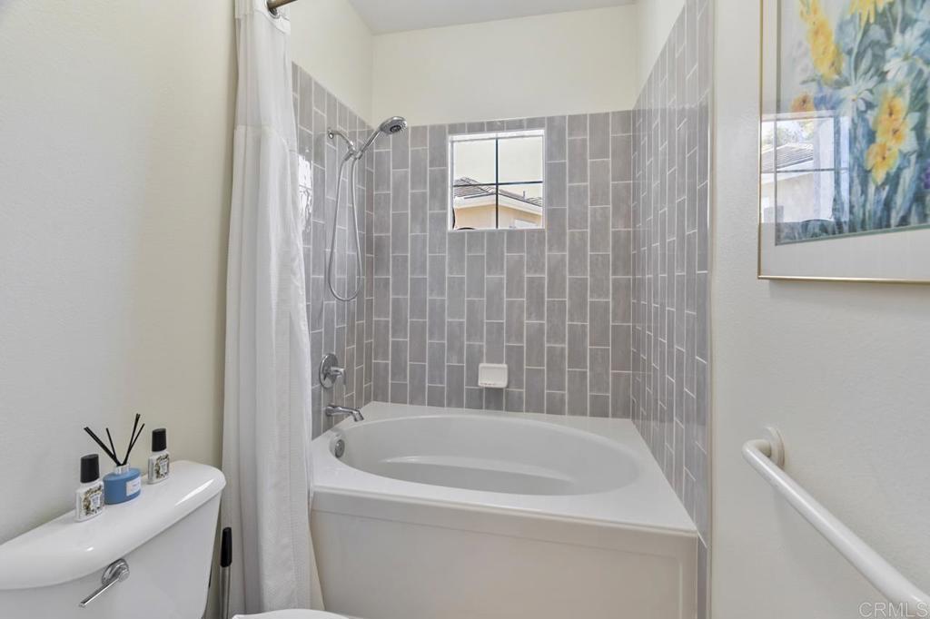 4830 Milano Way Oceanside, CA 92057 - Photo 35 of 40