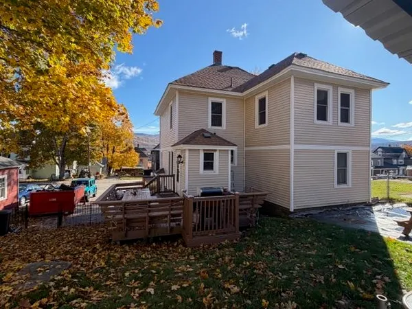 $174,900 | 213 Hillside Avenue, Berlin, NH 03570