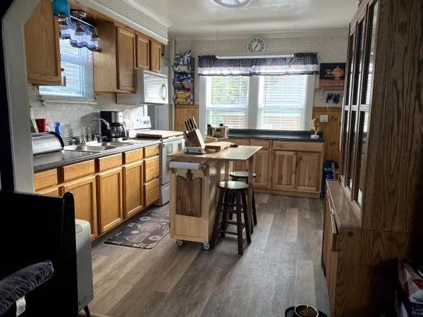 $174,900 | 213 Hillside Avenue, Berlin, NH 03570