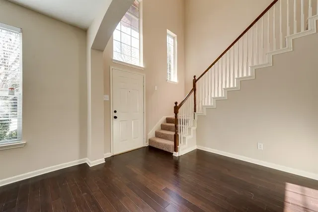 $3,000 | 401 Preston Oaks Drive, Lewisville, TX 75067