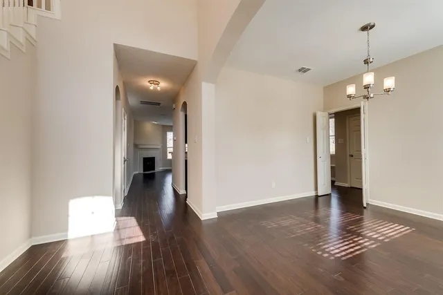 $3,000 | 401 Preston Oaks Drive, Lewisville, TX 75067