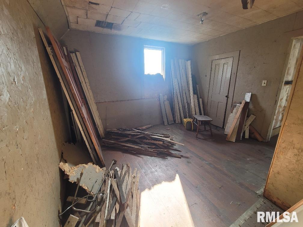 312 Southeast 7th Street Fairfield, IL 62837 - Photo 16 of 31