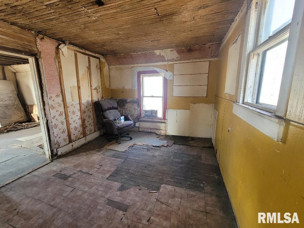 312 Southeast 7th Street Fairfield, IL 62837 - Photo 17 of 31