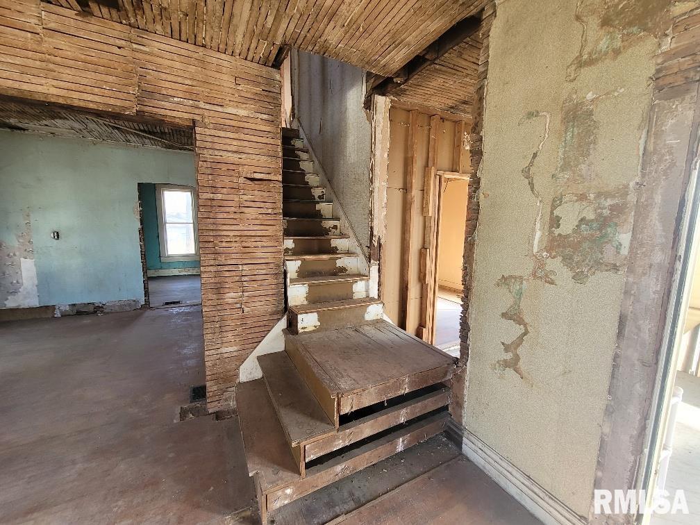 312 Southeast 7th Street Fairfield, IL 62837 - Photo 18 of 31