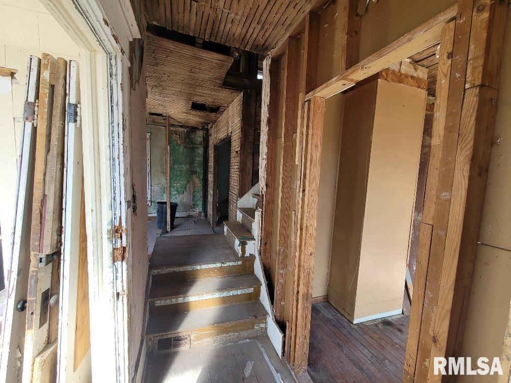 312 Southeast 7th Street Fairfield, IL 62837 - Photo 19 of 31