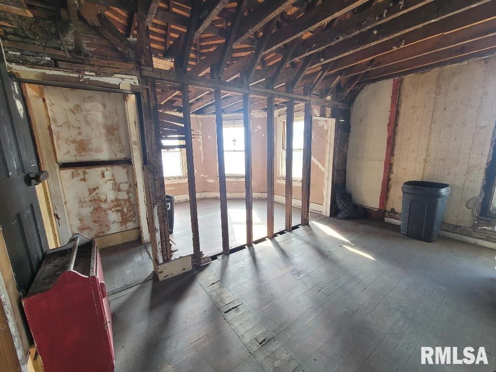 312 Southeast 7th Street Fairfield, IL 62837 - Photo 26 of 31