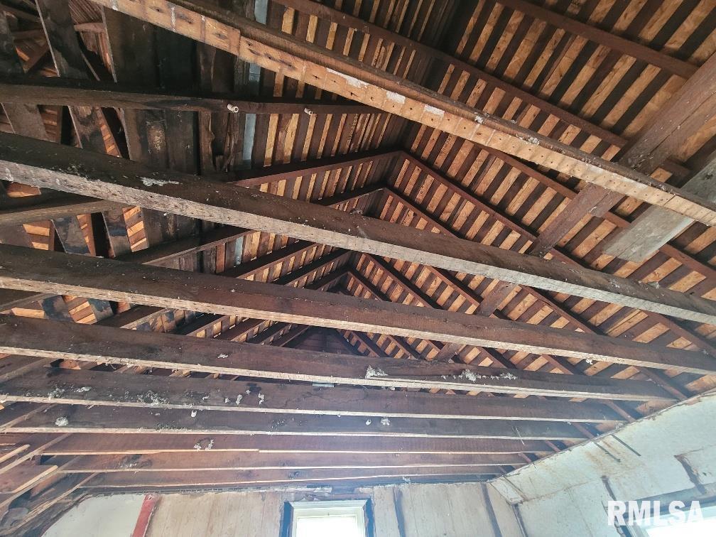 312 Southeast 7th Street Fairfield, IL 62837 - Photo 28 of 31