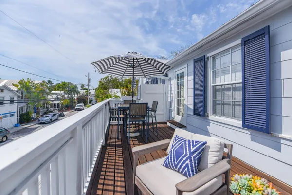 $765,000 | 828 White Street, Unit 2, Key West, FL 33040