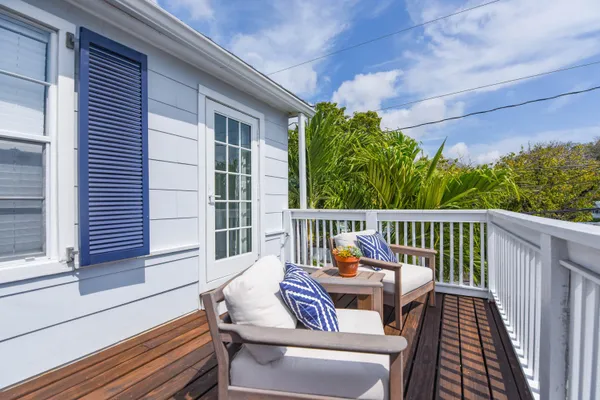 $765,000 | 828 White Street, Unit 2, Key West, FL 33040