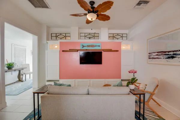 $765,000 | 828 White Street, Unit 2, Key West, FL 33040