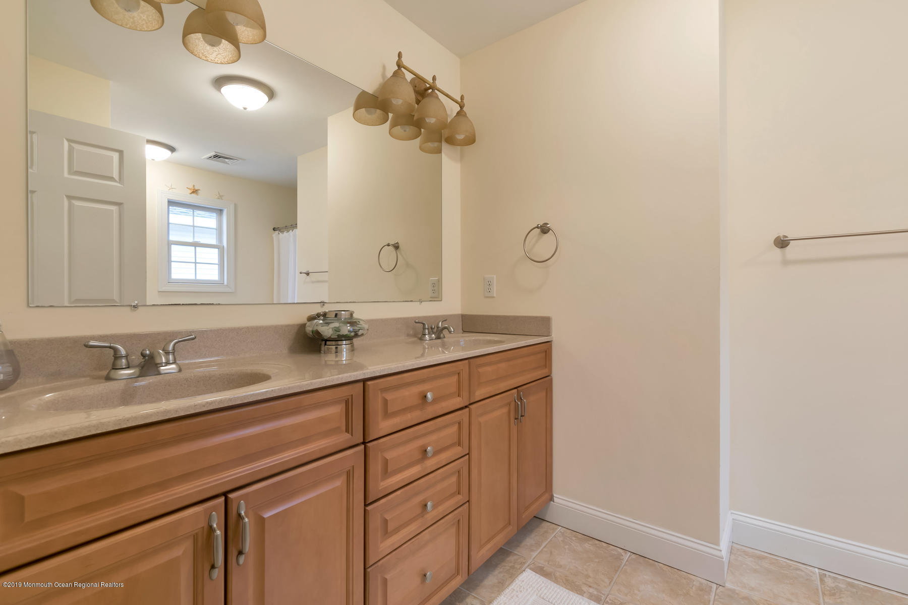 100 North Bayside Road Lavallette, NJ 08735 - Photo 22 of 24 Master Bathroom on the third Floor