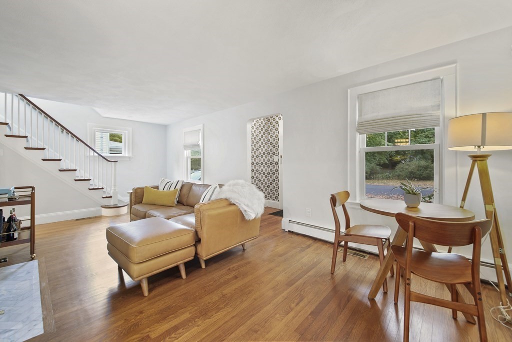 25 Prospect Street Reading, MA 01867 - Photo 12 of 42