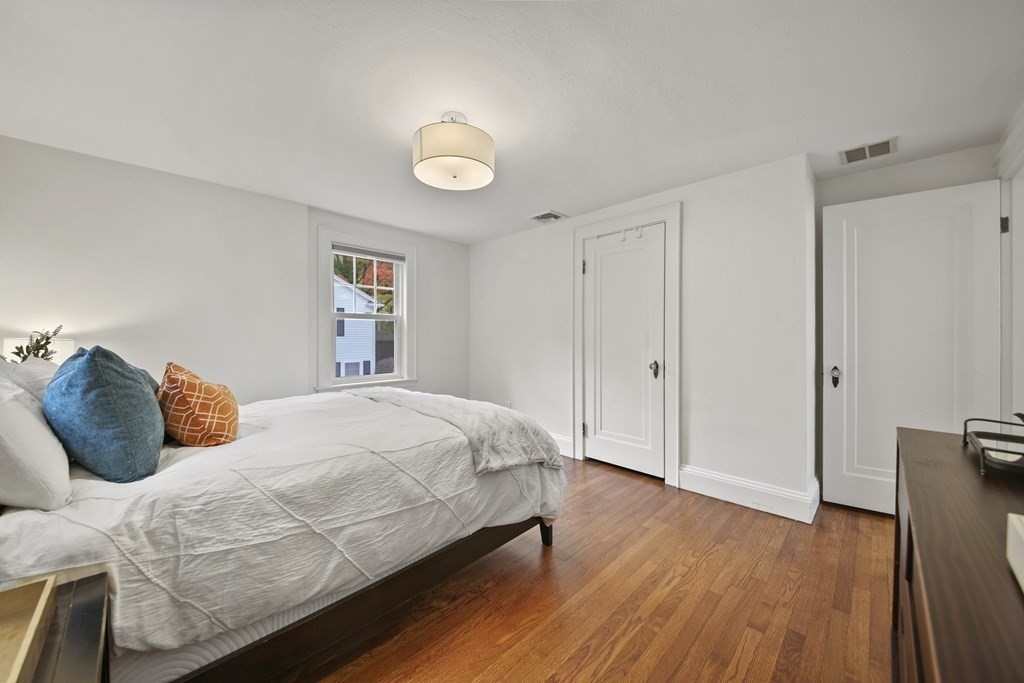 25 Prospect Street Reading, MA 01867 - Photo 23 of 42