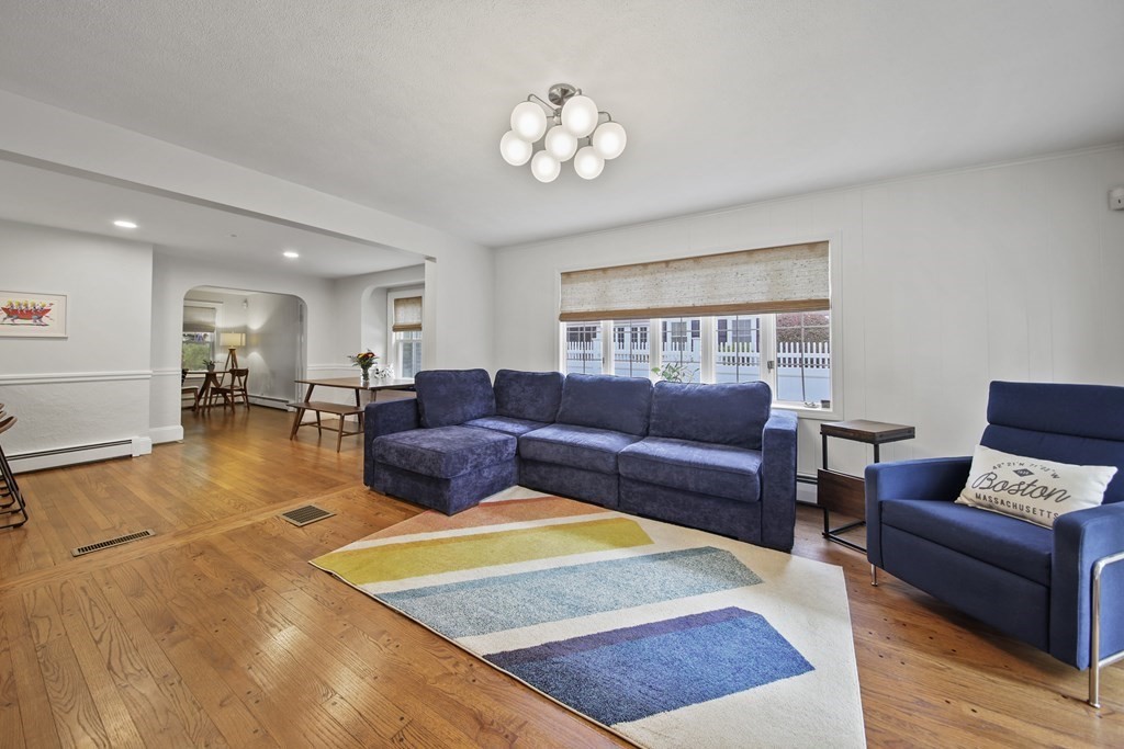 25 Prospect Street Reading, MA 01867 - Photo 3 of 42