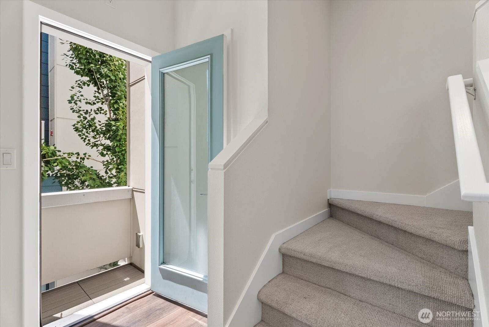 513 South Sullivan Street Seattle, WA 98108 - Photo 13 of 24