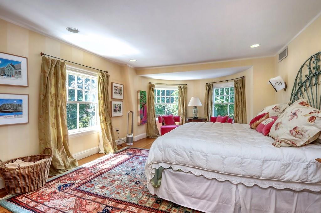 29 Calumet Road Winchester, MA 01890 - Photo 18 of 42 Gallery Image 18