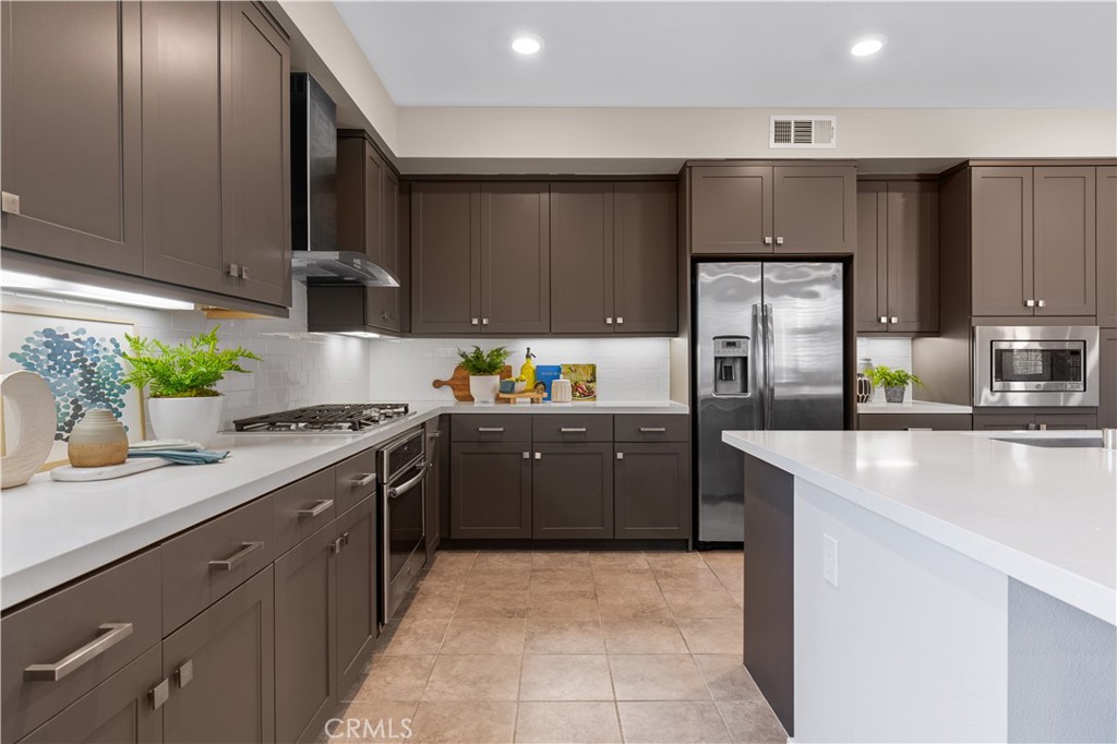 107 Bowery Irvine, CA 92612 - Photo 8 of 28