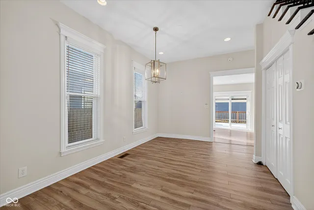 $2,100 | 916 Dawson Street, Indianapolis, IN 46203