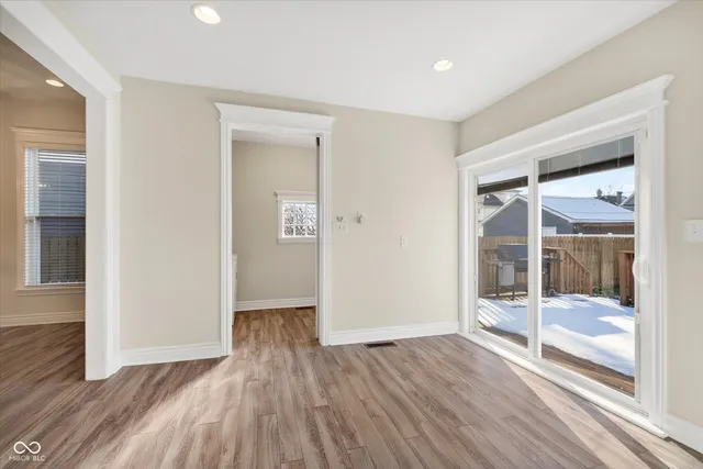 $2,100 | 916 Dawson Street, Indianapolis, IN 46203