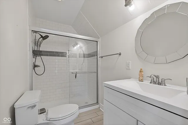 $2,100 | 916 Dawson Street, Indianapolis, IN 46203