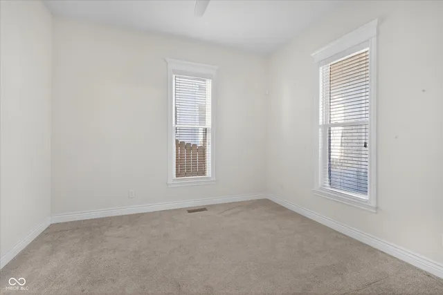 $2,100 | 916 Dawson Street, Indianapolis, IN 46203