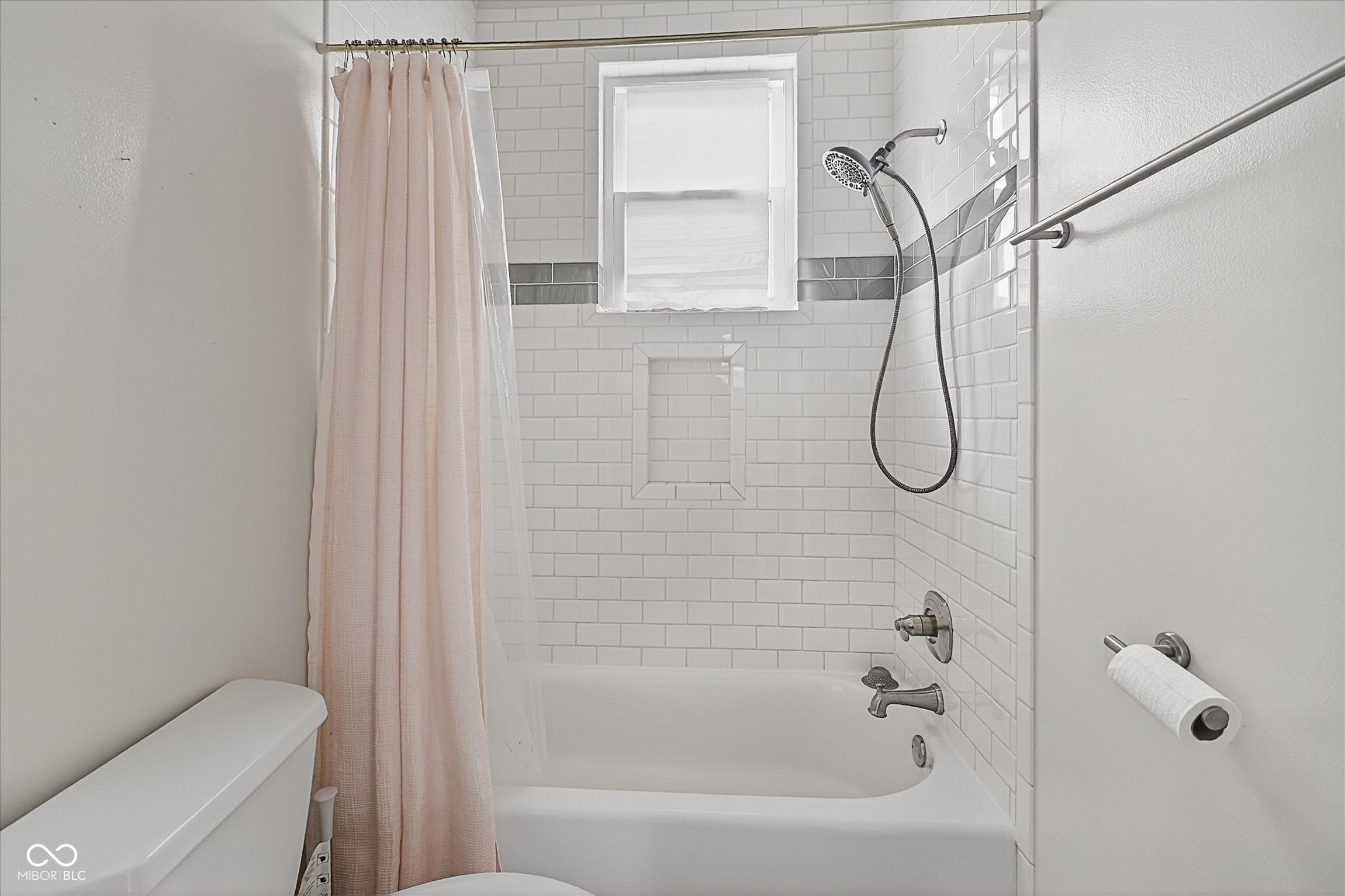 916 Dawson Street Indianapolis, IN 46203 - Photo 8 of 29