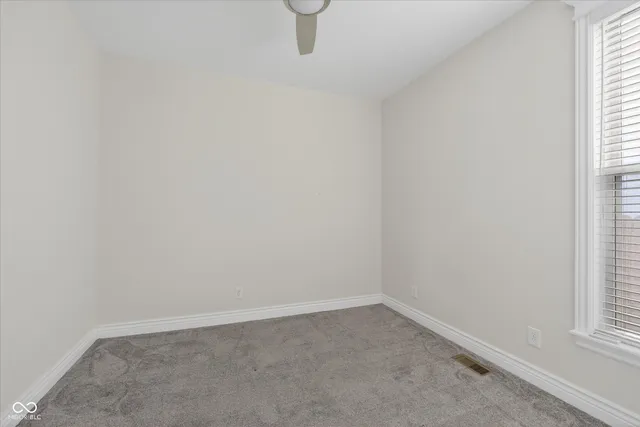 $2,100 | 916 Dawson Street, Indianapolis, IN 46203