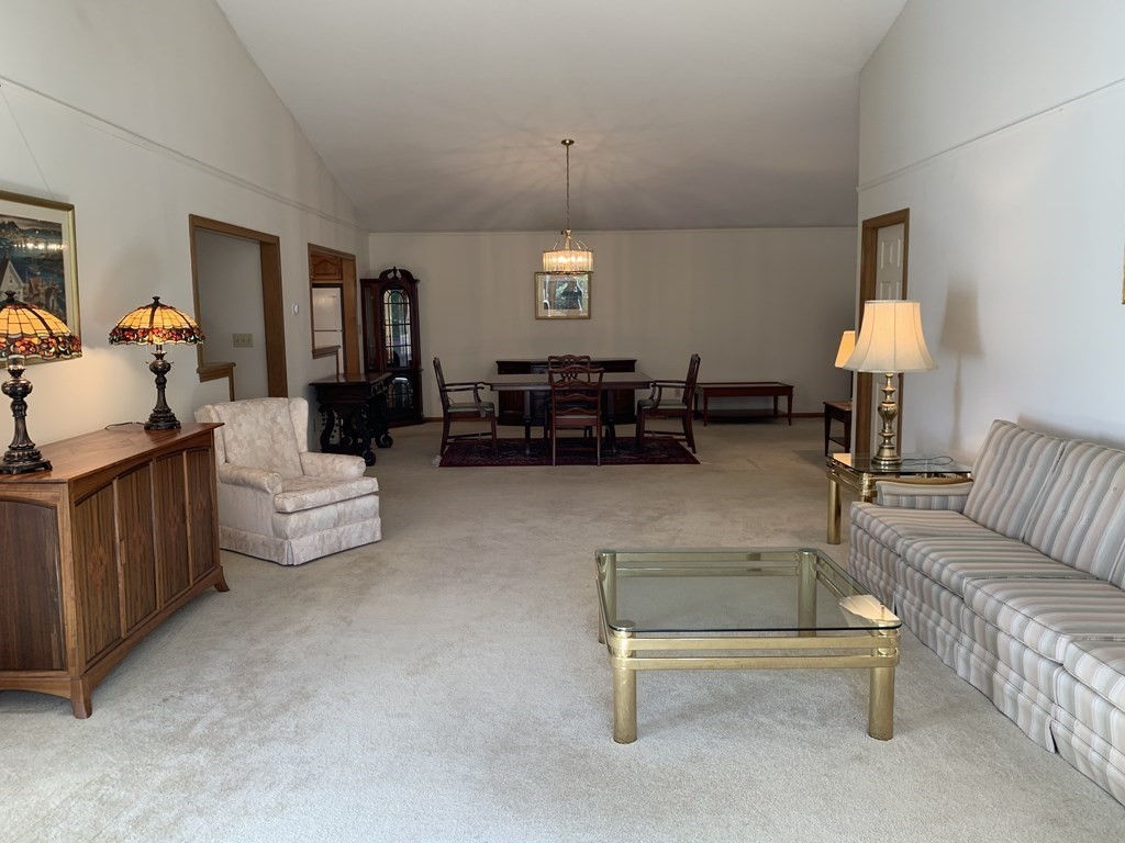 13 G Castle Hills Road, Unit G Agawam, MA 01001 - Photo 6 of 27 Gallery Image 6