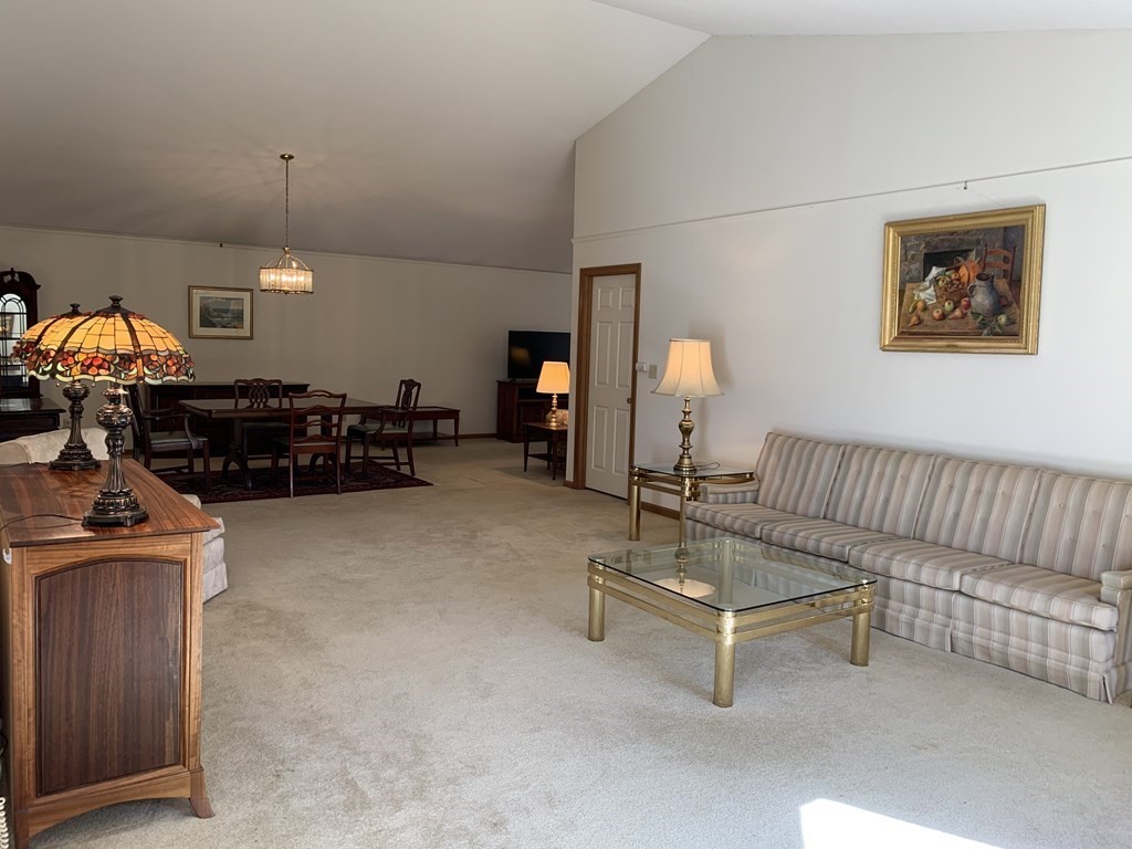 13 G Castle Hills Road, Unit G Agawam, MA 01001 - Photo 7 of 27 Gallery Image 7