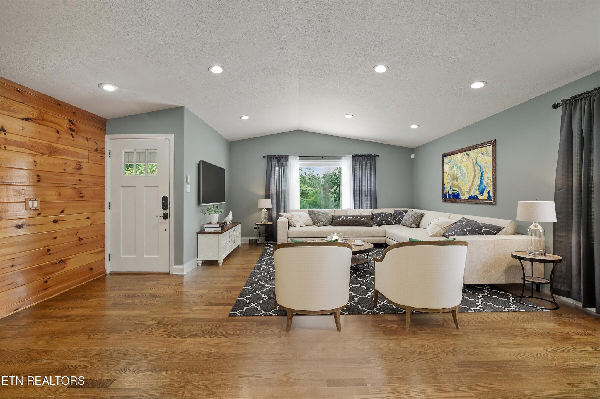 79 Reservoir Road Norris, TN 37828 - Photo 2 of 43 Gallery Image 2
